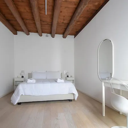 Welc-om Pontecorvo Luxury Apartment Padova